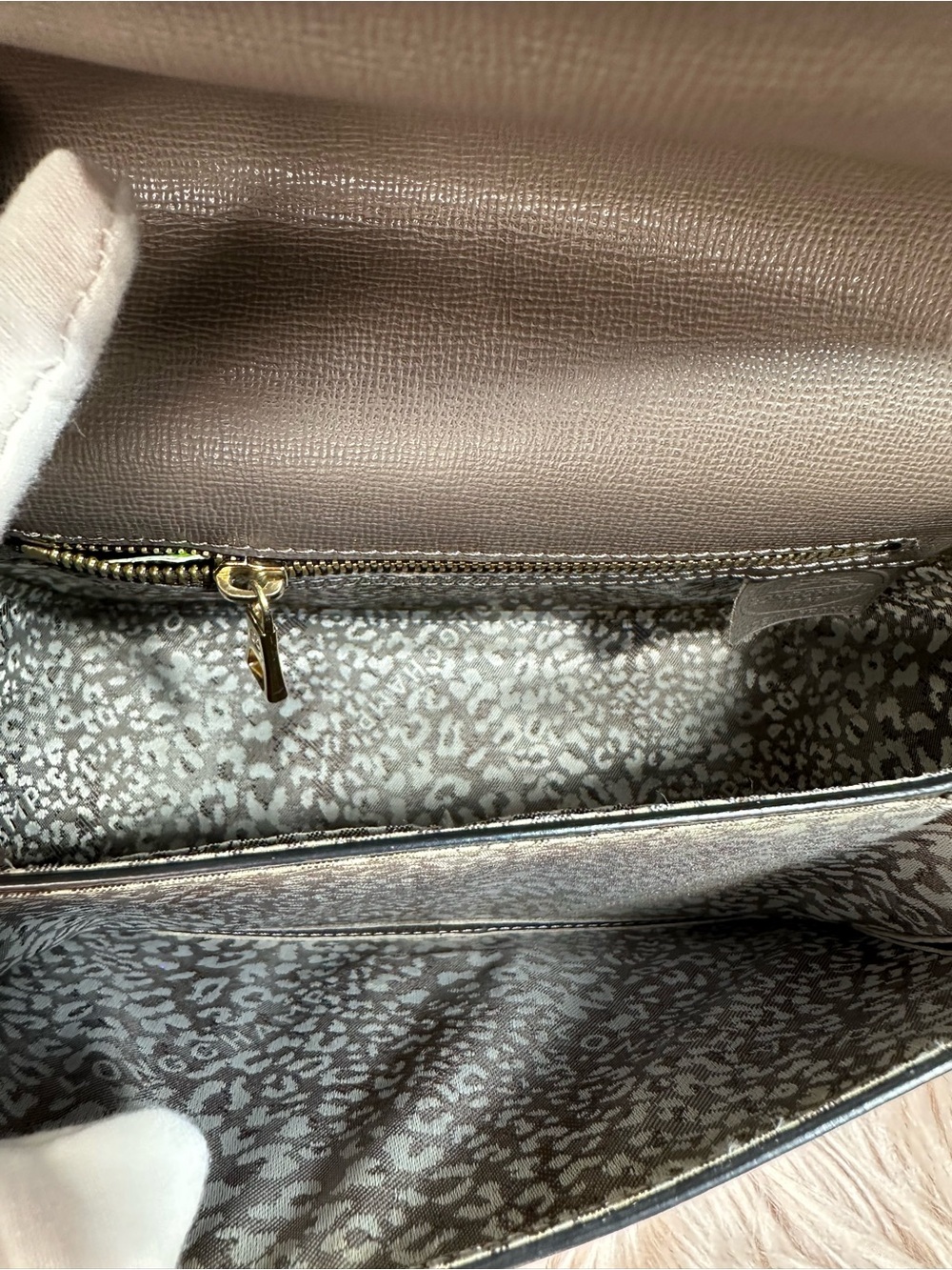 Longchamp Leather  Brown Crossbody with Gold-Tone Lock - Picture 11 of 14